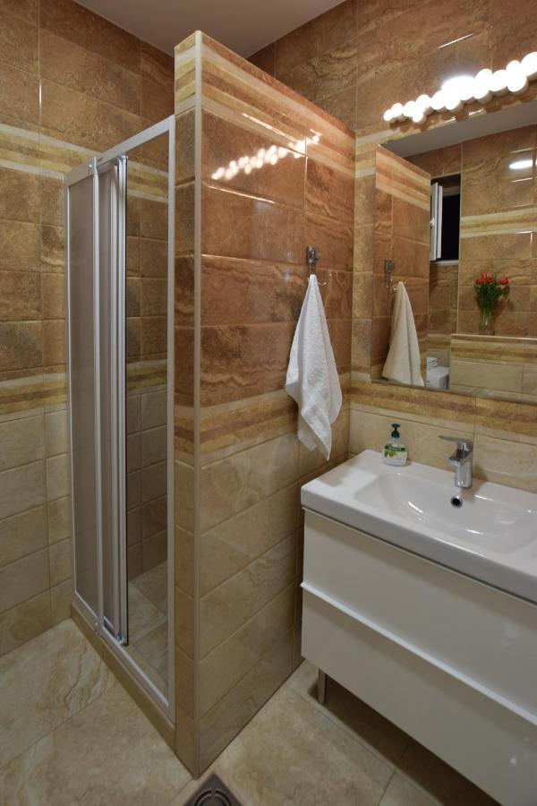 Crown Apartment - Your Most Comfortable Stay Belgrad Dış mekan fotoğraf